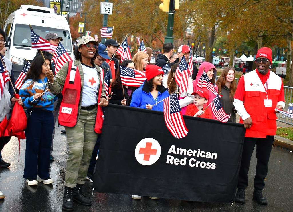 Walking with heroes: Red Cross celebrates service members at Philly Veterans Parade & Festival
